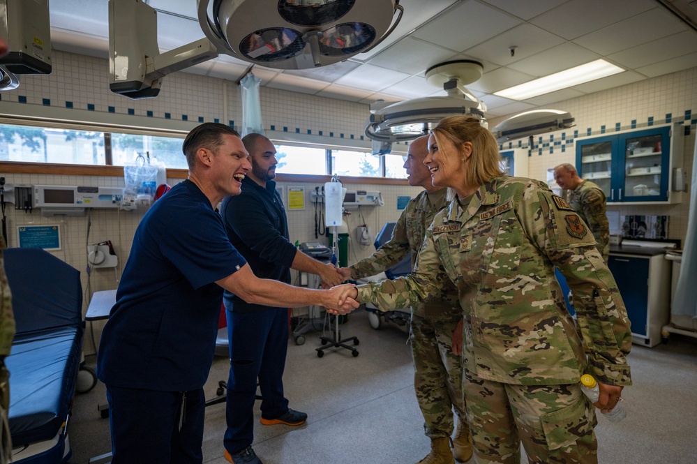 Air Force Surgeon General surveys Kunsan AB readiness