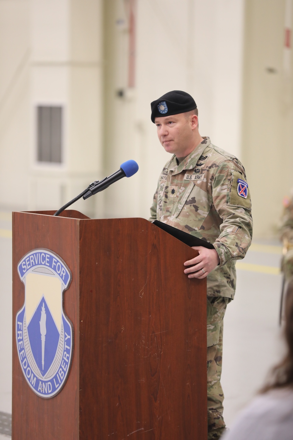 Lt. Col. Hayward Delivers Remarks During a Change of Responsibility