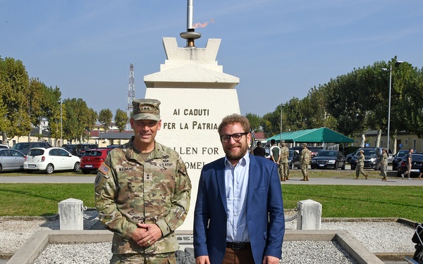 Major of Vicenza Giacomo Possamai visits Caserma Ederle in Vicenza, Italy