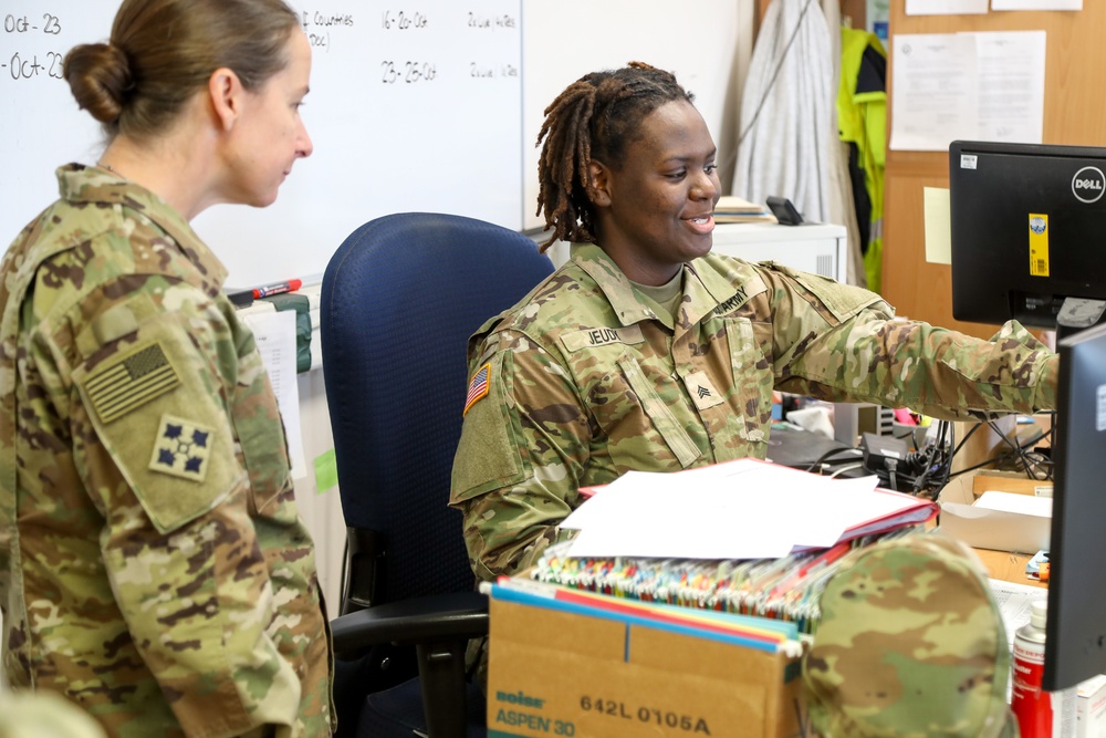 DVIDS - Images - Provider command visits 24th Ordnance Soldiers in ...