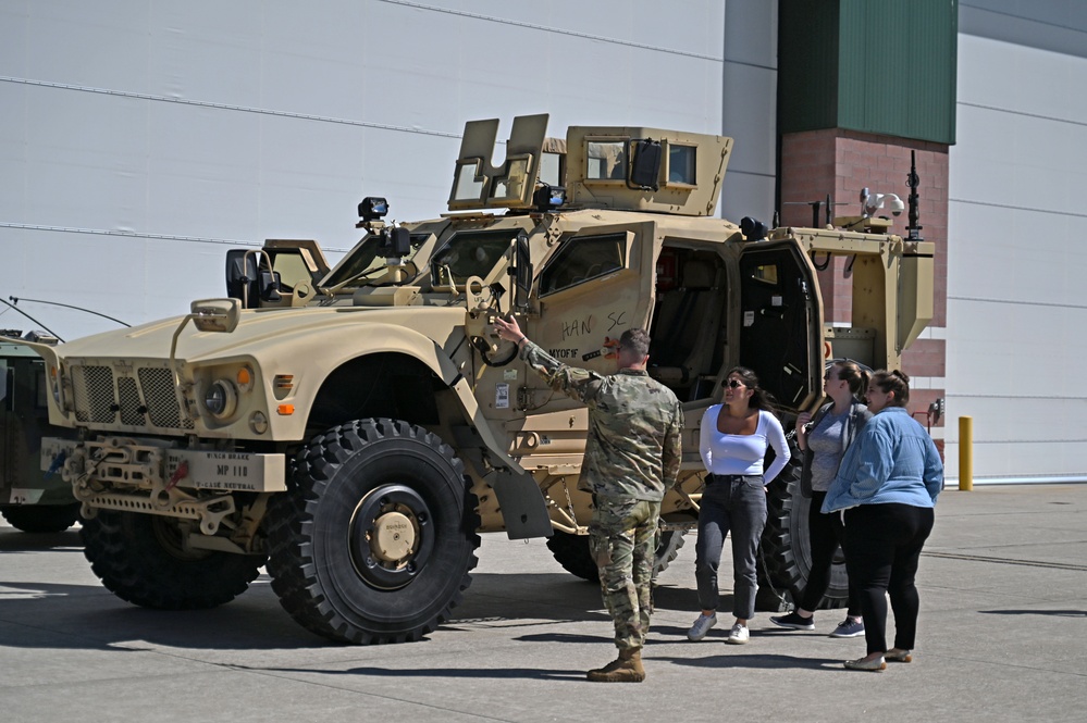 NH National Guard hosts congressional staffers at aviation facility