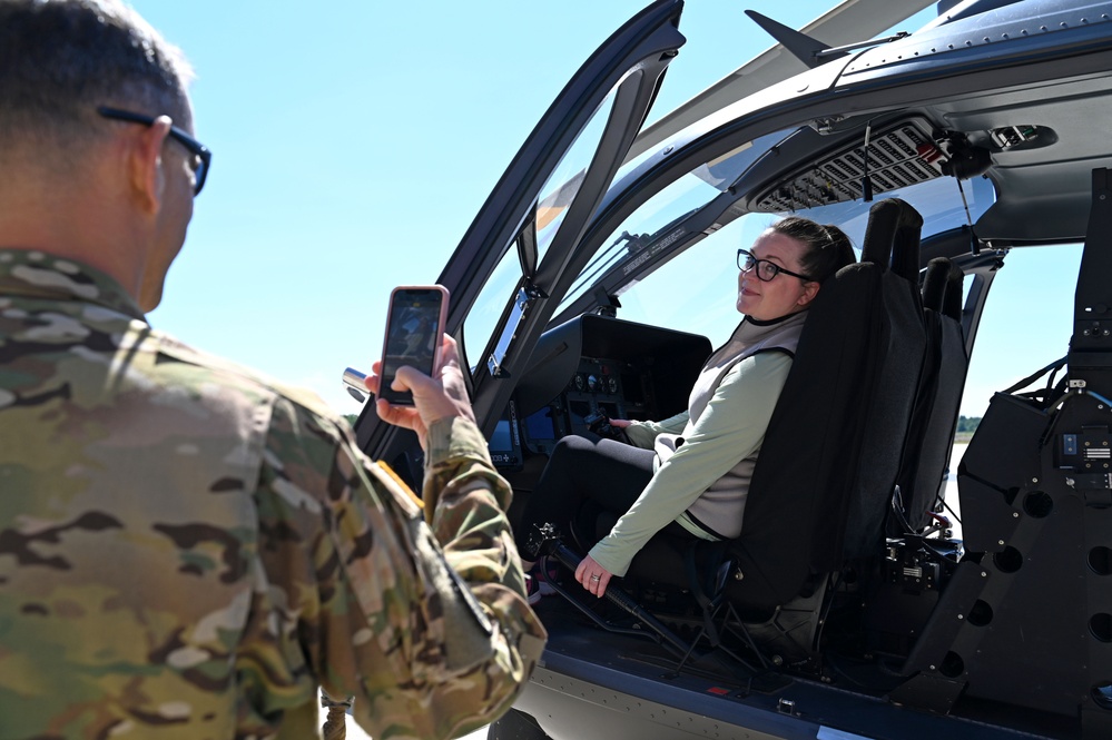 NH National Guard hosts congressional staffers at aviation facility