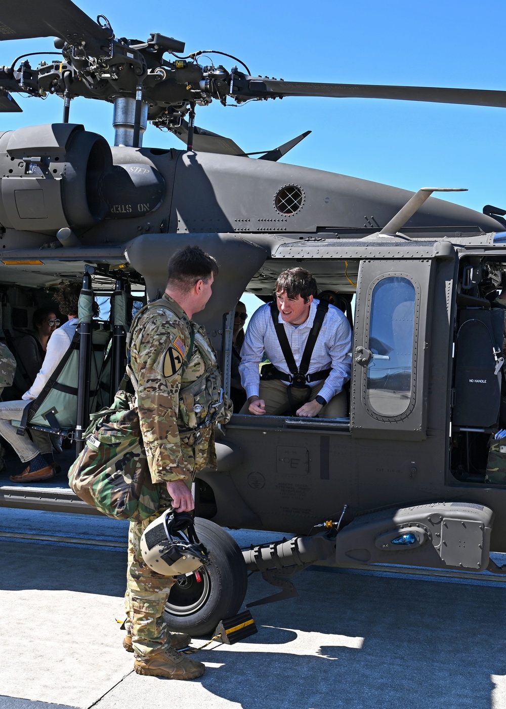 NH National Guard hosts congressional staffers at aviation facility