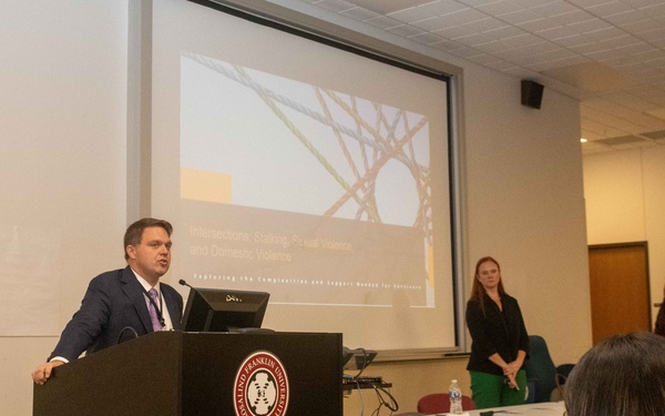 Great Lakes Joins with Local Officials on DVAM Event