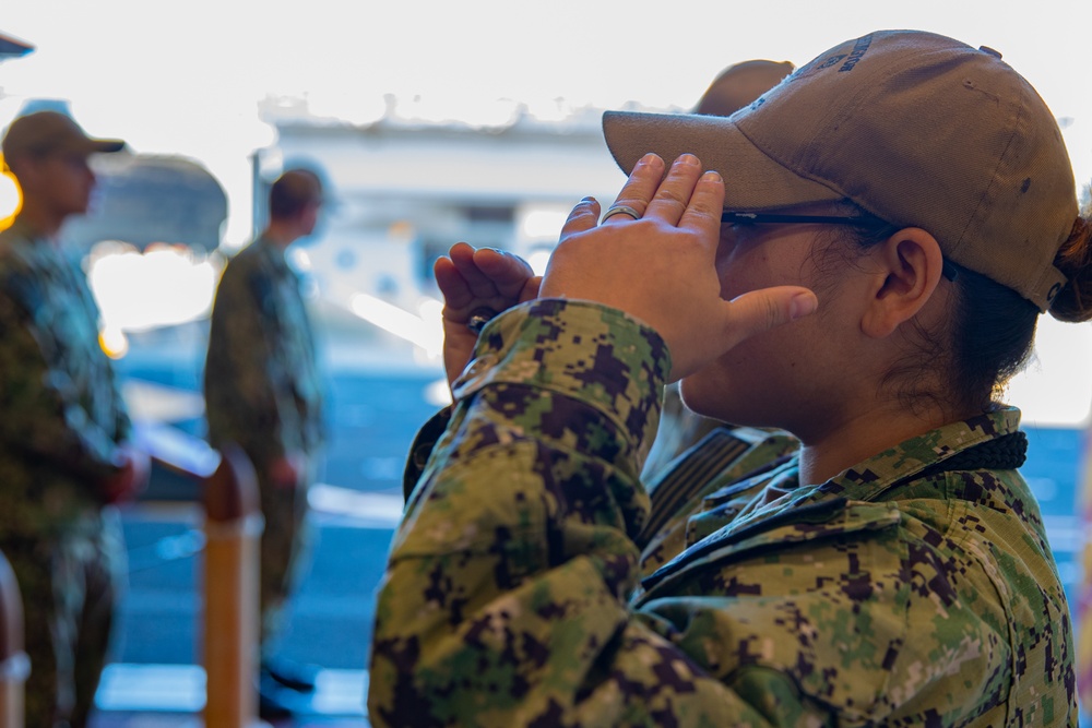 Carrier Strike Group visits George Washington