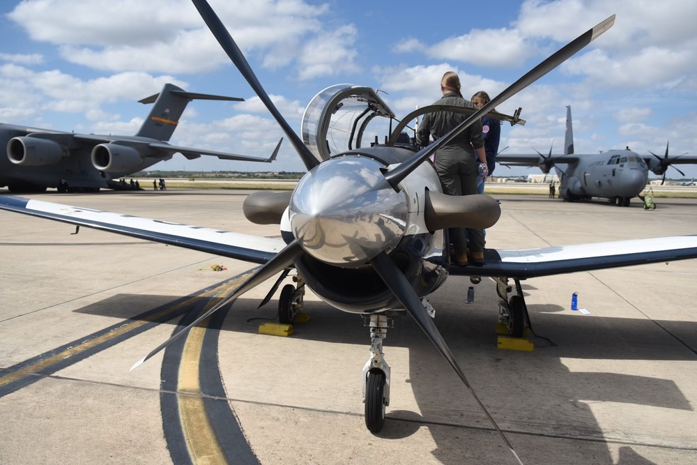 Inaugural Torch Athena Conference Brings Female Airmen and Guardians Together