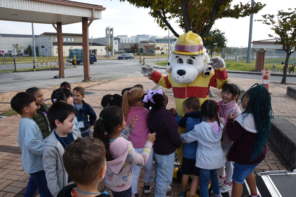 Elementary students have fun, learn fire safety during Fire Prevention Week