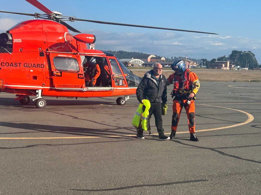 Coast Guard hoists person from sailboat offshore of Eureka