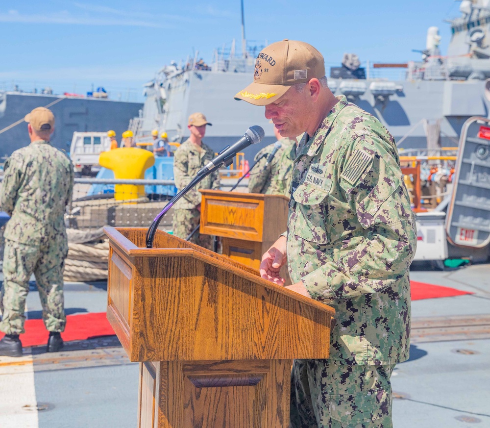 USS Howard (DDG 83) Change of Command Ceremony