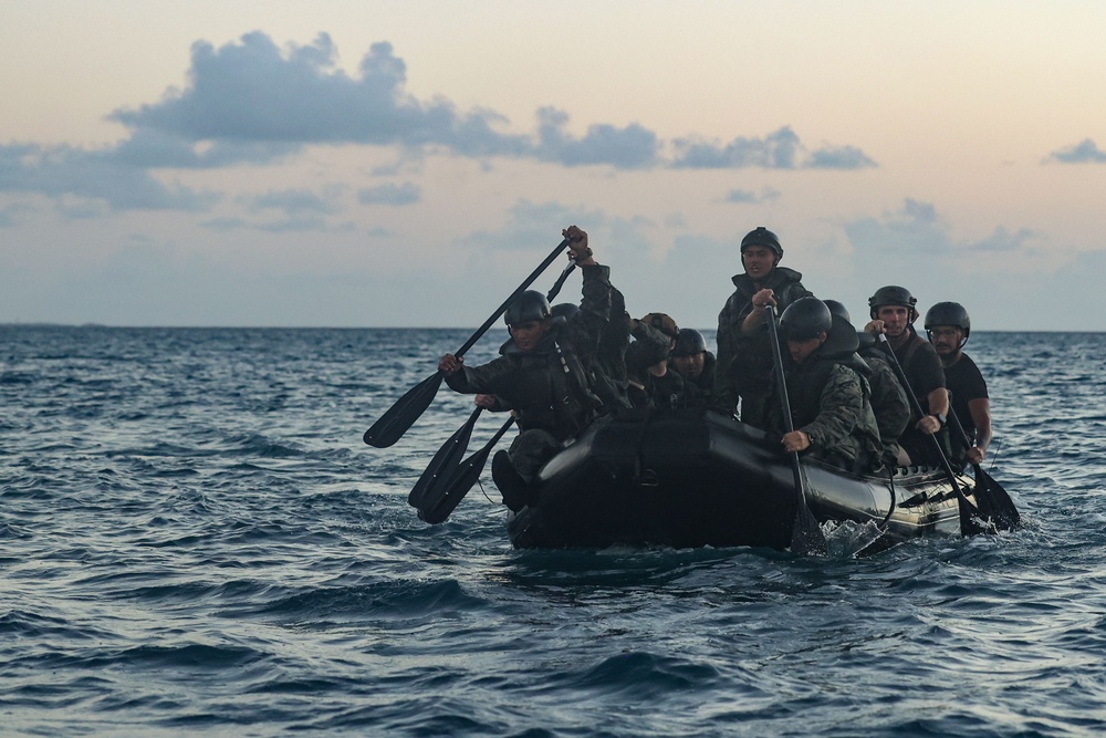 III MEF enhances amphibious capabilities