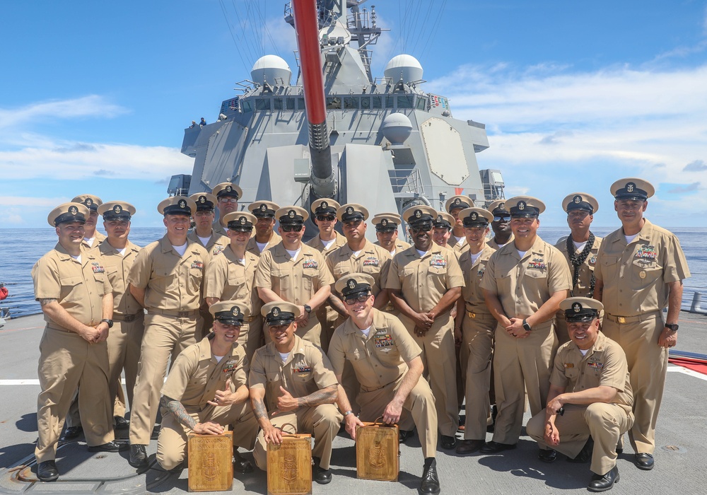 DVIDS - Images - The Arleigh Burke-class guided-missile destroyer USS ...