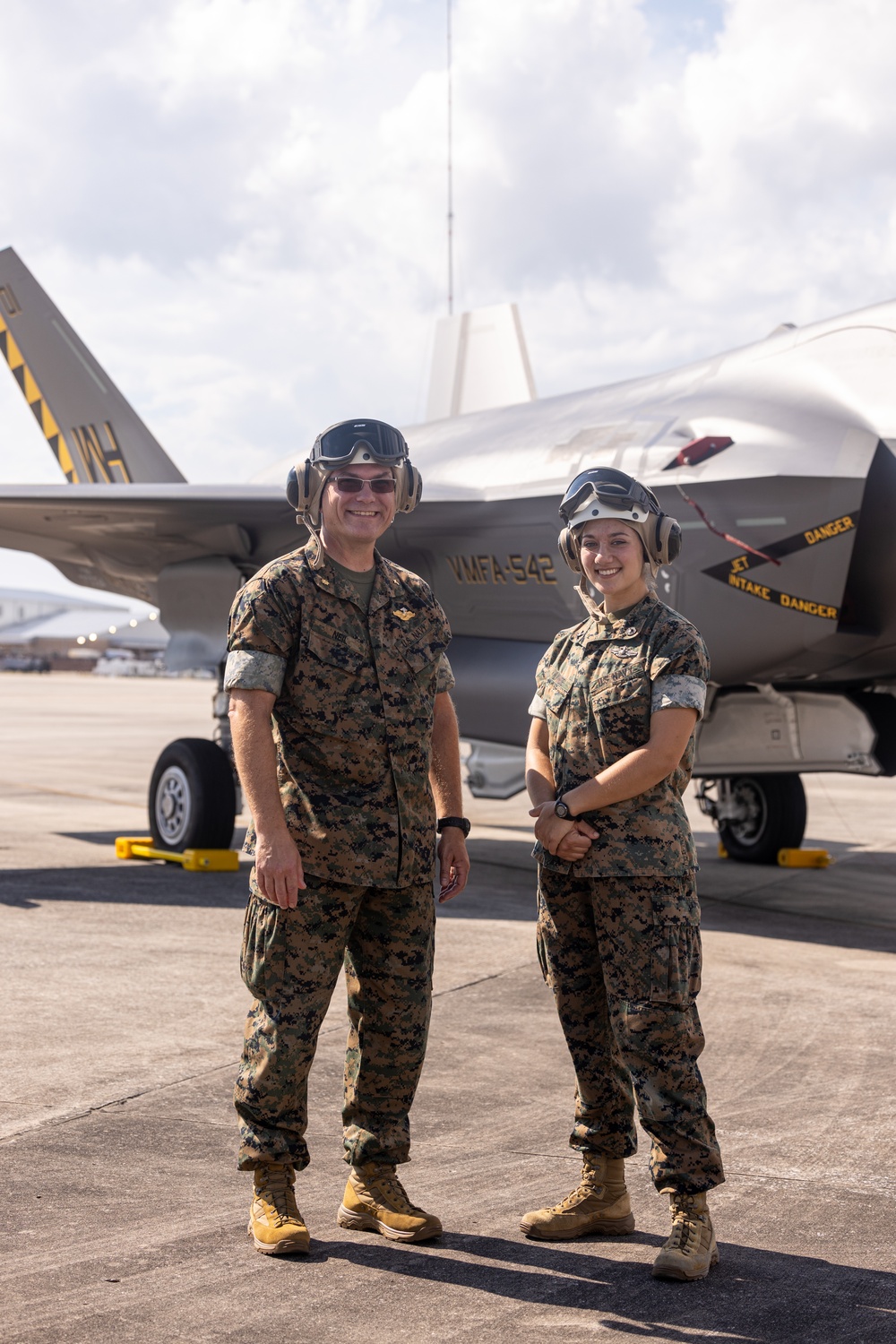 Marine Fighter Attack Squadron (VMFA) 542 portraits