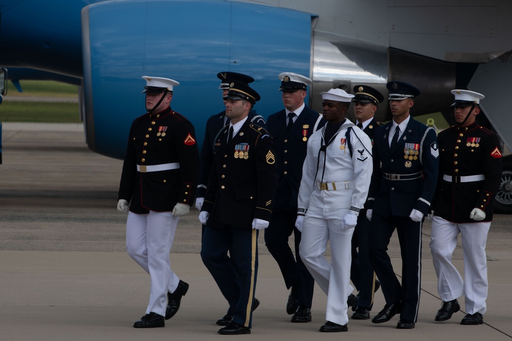 Senator Feinstein’s Departure from Joint Base Andrews