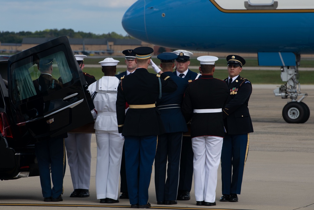 Senator Feinstein’s Departure from Joint Base Andrews