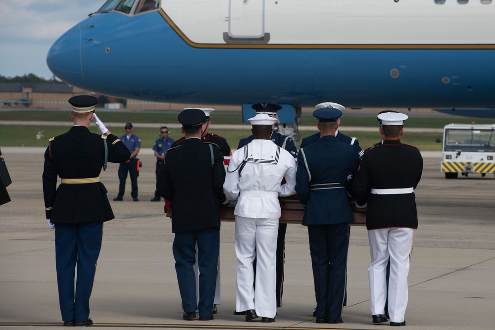 Senator Feinstein’s Departure from Joint Base Andrews