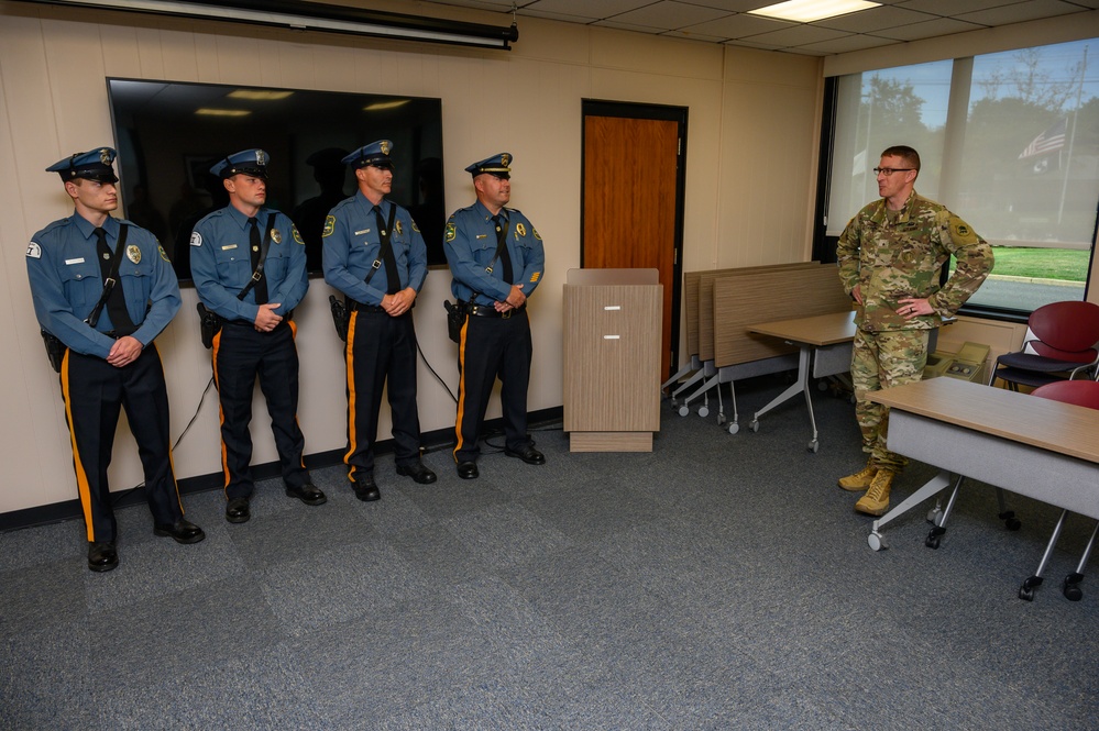 Director of the NJNG Joint Staff recognizes Sea Girt PD
