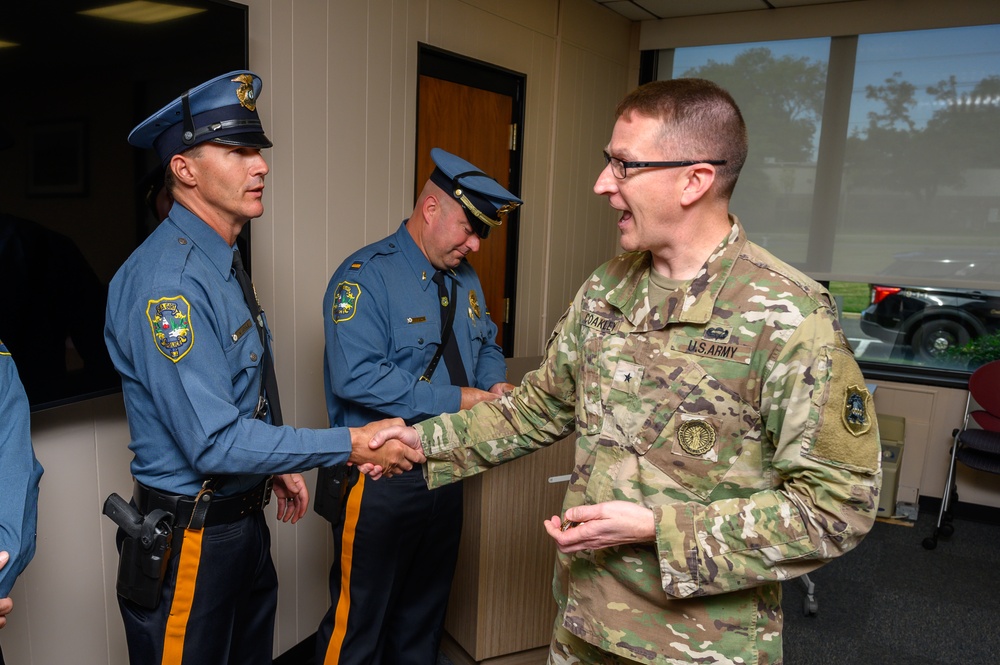 Director of the NJNG Joint Staff recognizes Sea Girt PD