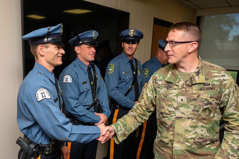 Director of the NJNG Joint Staff recognizes Sea Girt PD