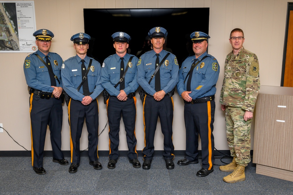 Director of the NJNG Joint Staff recognizes Sea Girt PD