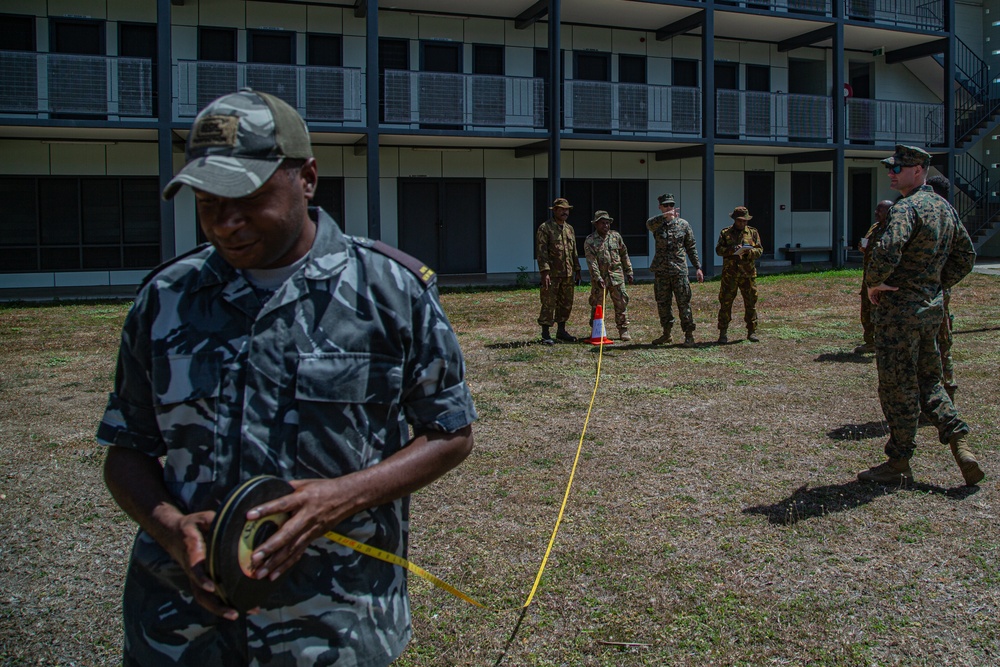 KM23: U.S. Sailors teach PNGDF Soldiers in Preventative Medicine