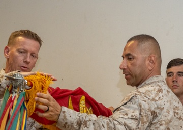 VMM-364 (REIN) transfers mission to VMM-261 (REIN)