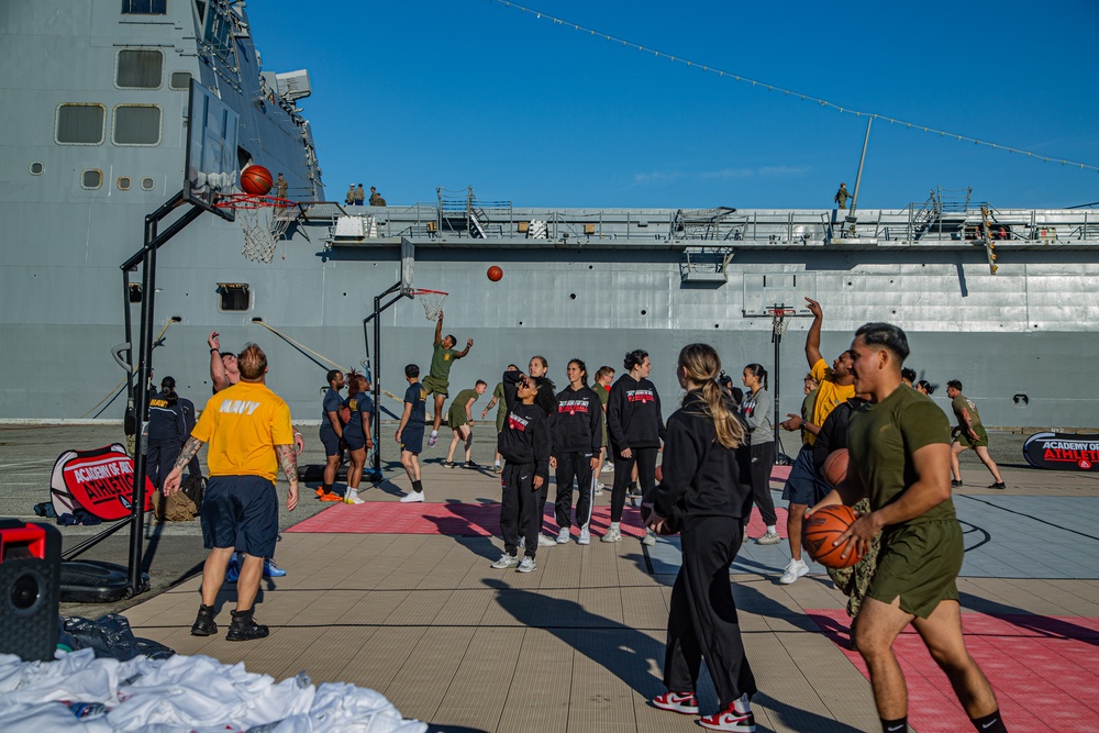 SF Fleet Week 23: Hoops with the Troops