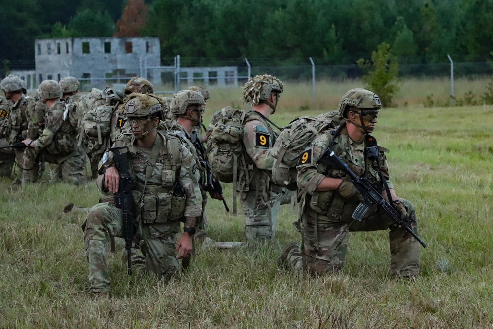 U.S. Army Best Squad Competition Day 7 Helicopter Movement