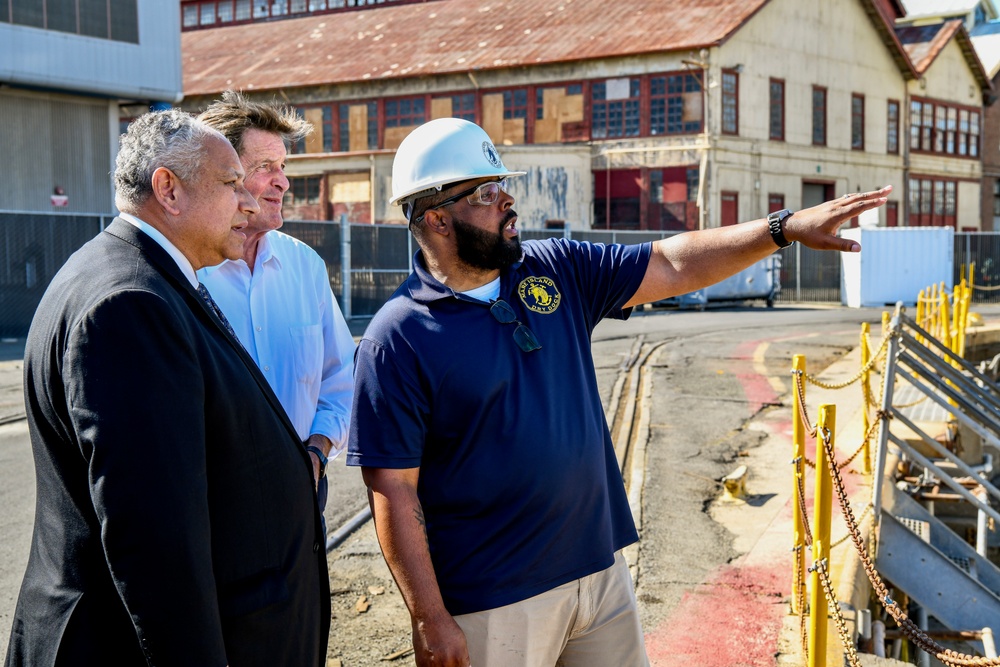 Secretary Del Toro Tours Historic West Coast Facility, Explores Ways to Increase Shipyard Capacity in the Pacific