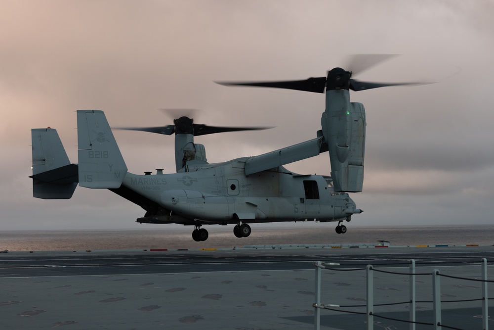 Marine Medium Tiltrotor Squadron (VMM) 365 lands MV-22B Ospreys aboard the Royal Navy's HMS Prince of Wales