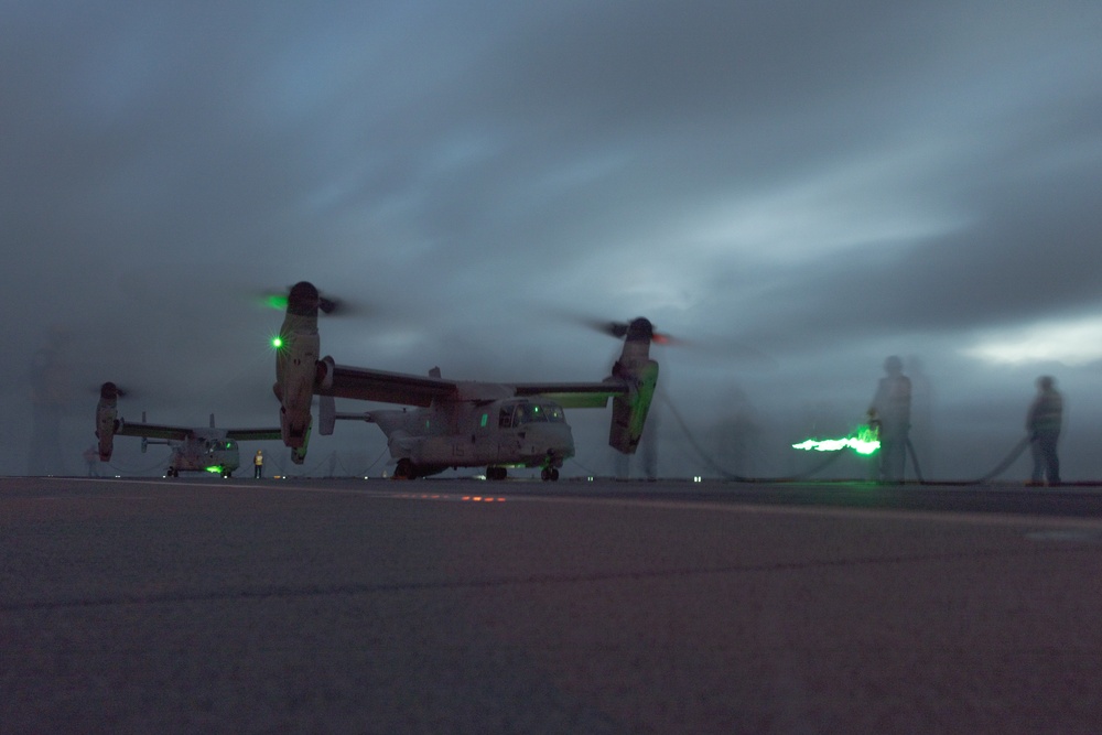 Marine Medium Tiltrotor Squadron (VMM) 365 lands MV-22B Ospreys aboard the Royal Navy's HMS Prince of Wales