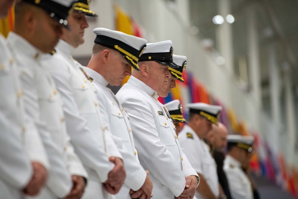 MCPON Visits Recruit Training Command