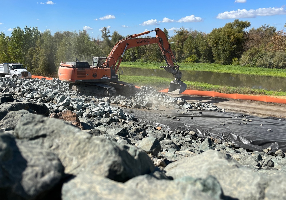 West Sacramento Levee Improvement Project progresses