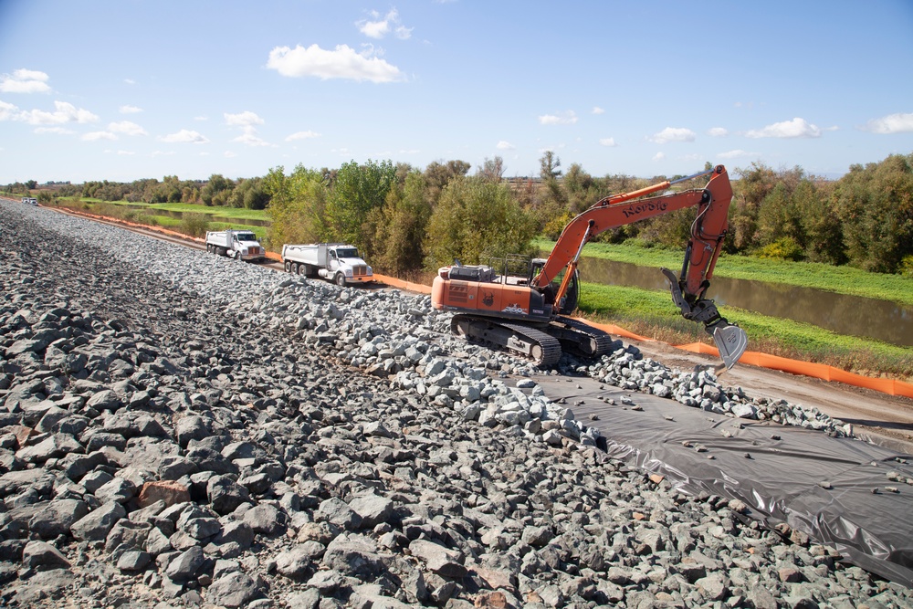 West Sacramento Levee Improvement Project progresses