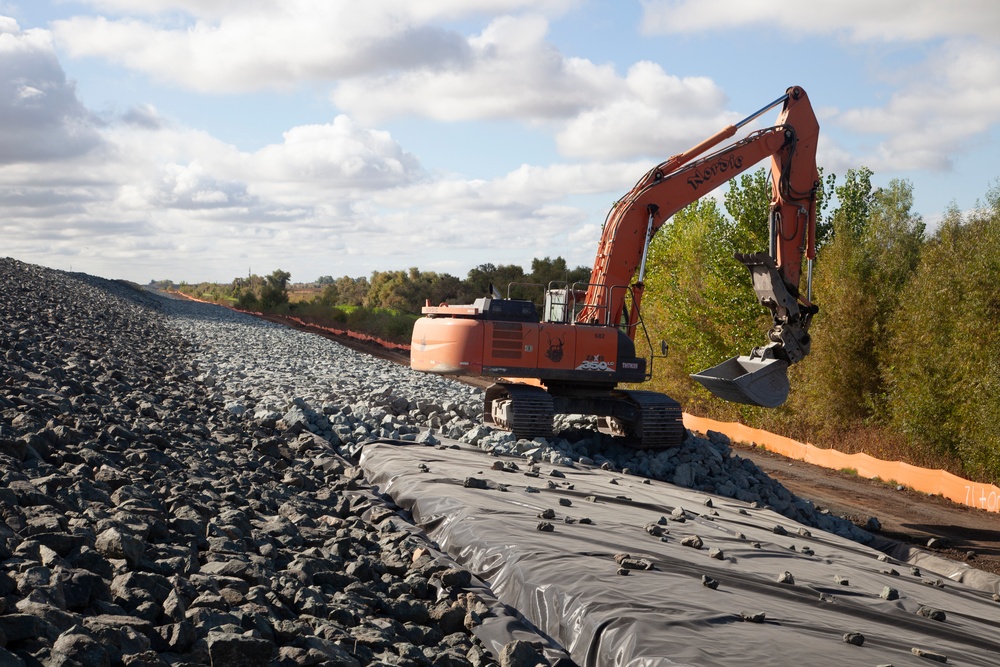 West Sacramento Levee Improvement Project progresses