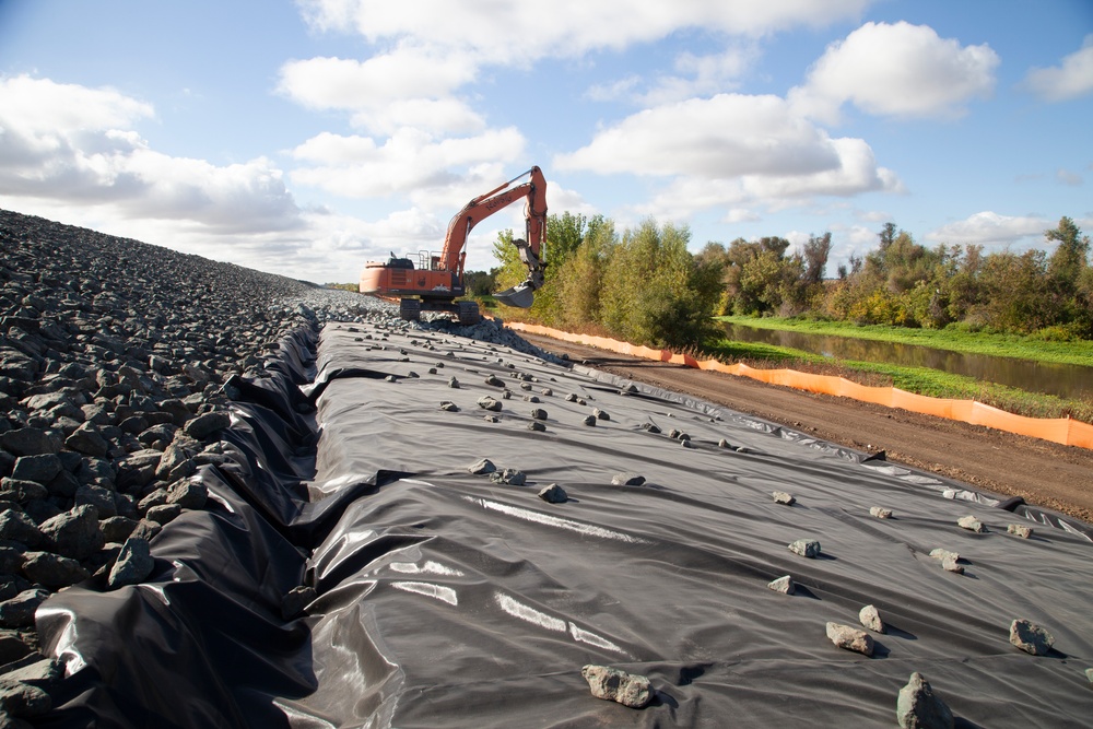 West Sacramento Levee Improvement Project progresses