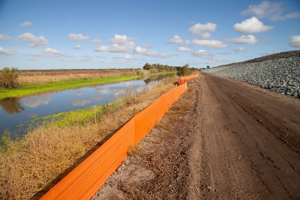 West Sacramento Levee Improvement Project progresses