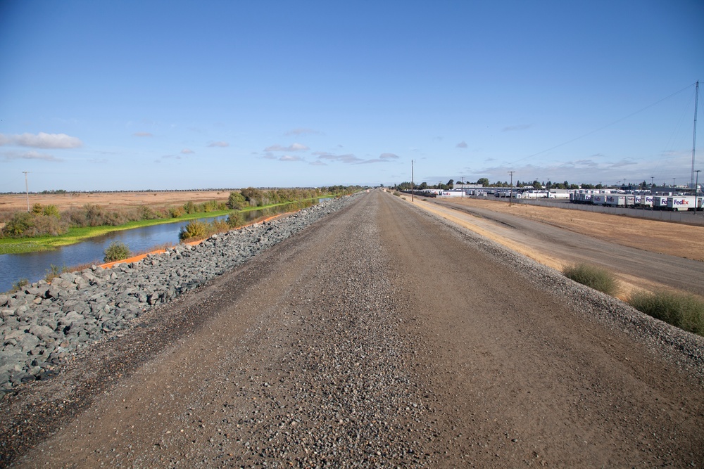 West Sacramento Levee Improvement Project progresses