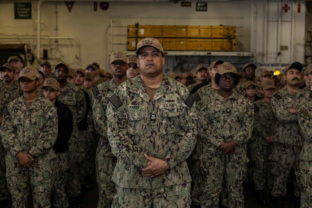 USS Wasp Holds Change of Command Ceremony