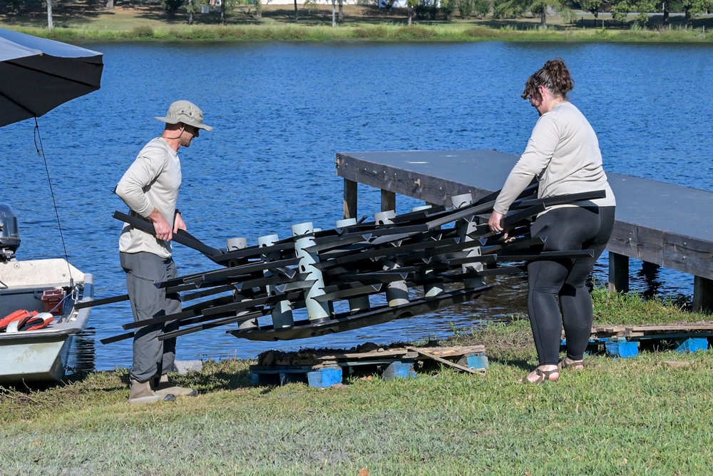 19th CES, USFWS conduct Fish Habitat Project