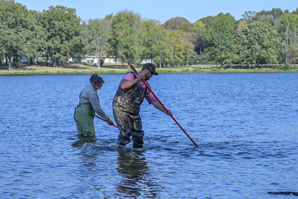 19th CES, USFWS conduct Fish Habitat Project