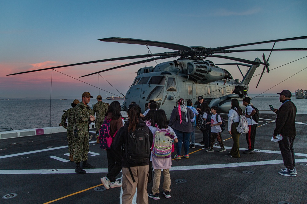 SF Fleet Week 23: Hoops with the Troops
