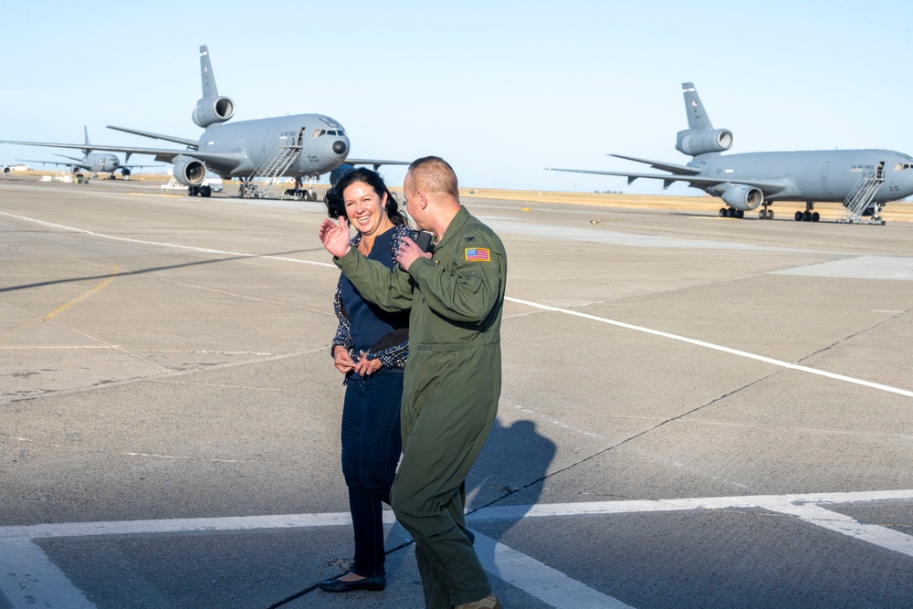 Under Secretary of the Air Force visits Travis Air Force Base