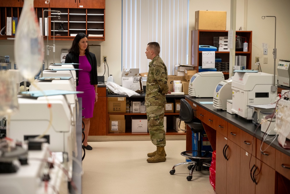 Under Secretary of the Air Force visits Travis Air Force Base