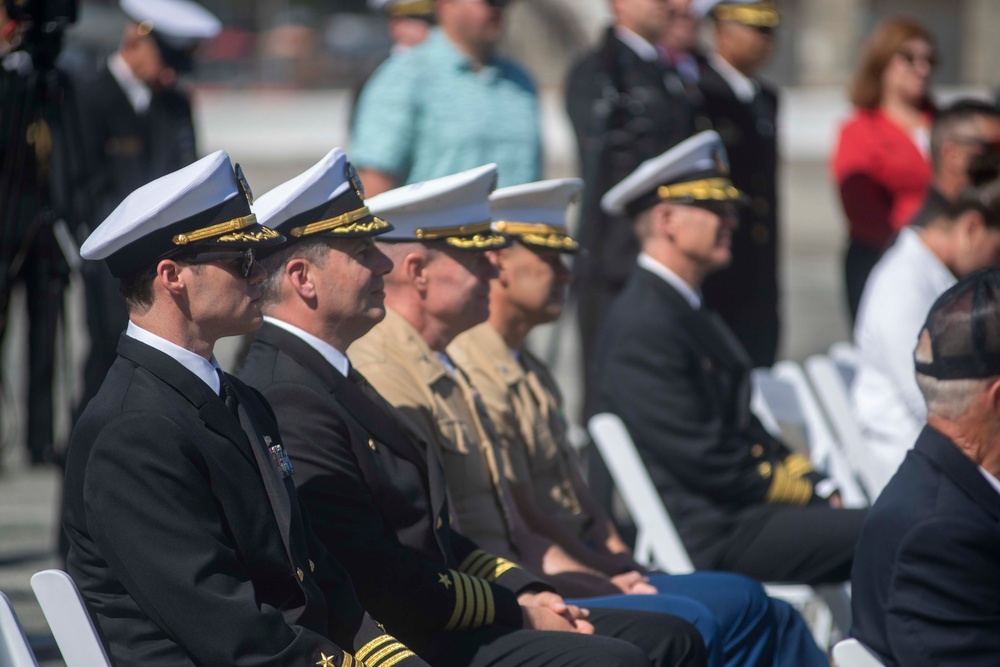 Secretary of the Navy visits the crew of USS John P. Murtha