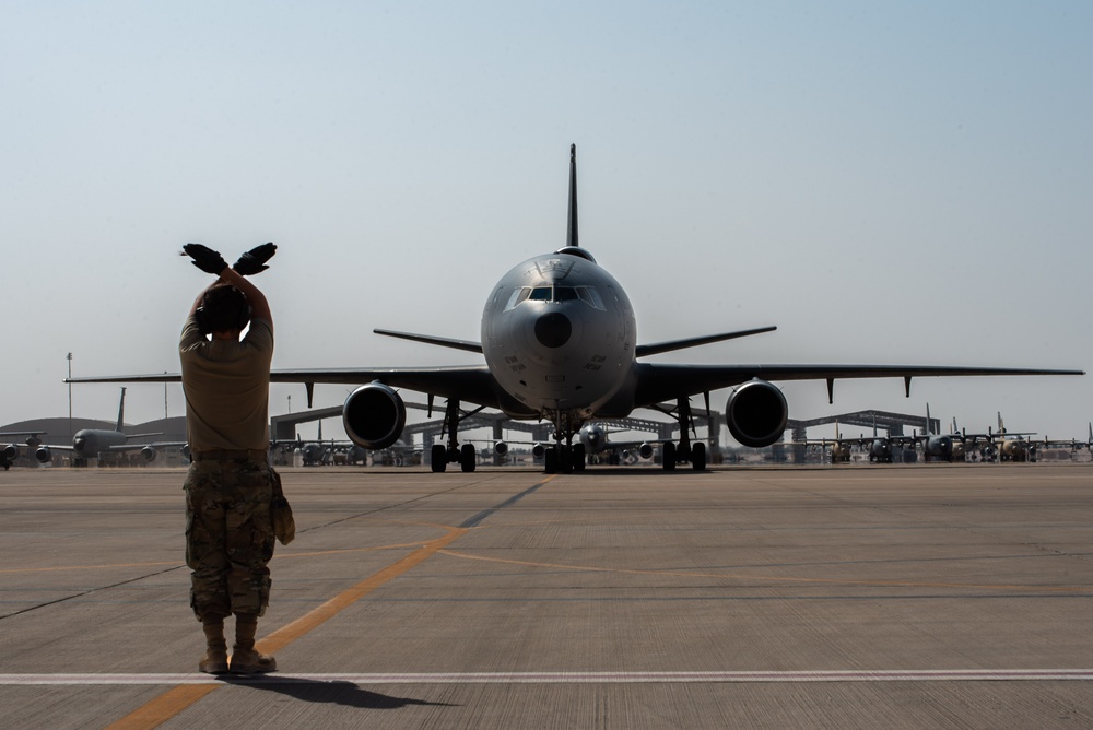 KC-10 returns from final combat sortie