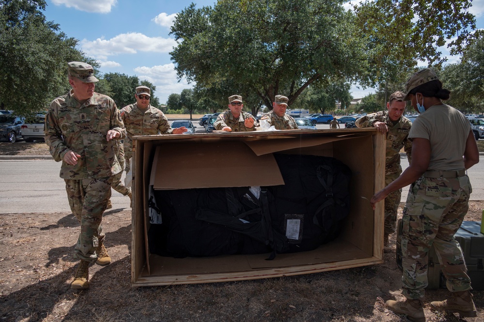 USAMMDA team prepares for Medical Warfighter Forum in Texas