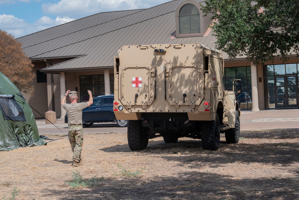 USAMMDA team prepares for Medical Warfighter Forum in Texas