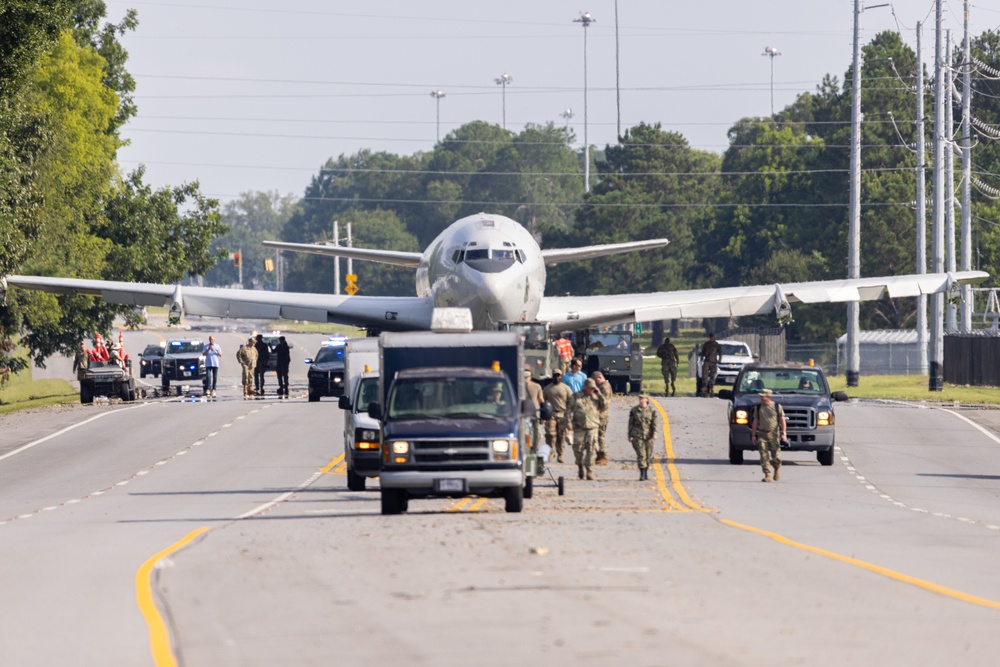 Photo of E-8C Joint STARS move to the Museum of Aviation