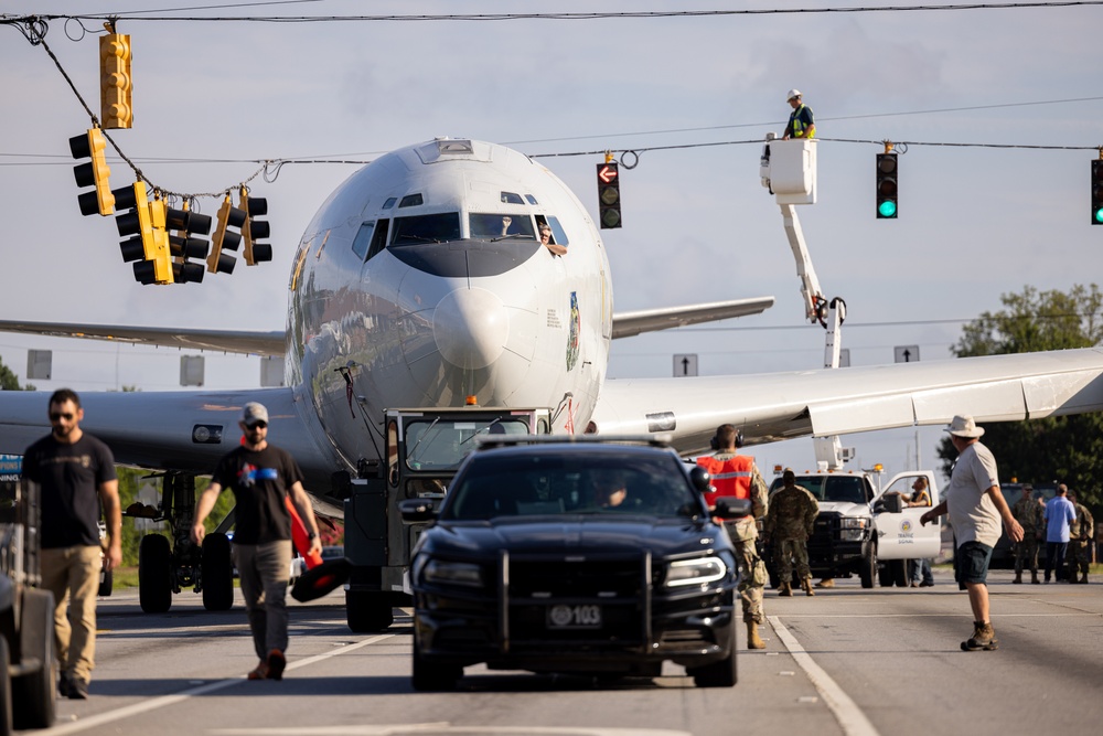 Photo of E-8C Joint STARS move to the Museum of Aviation