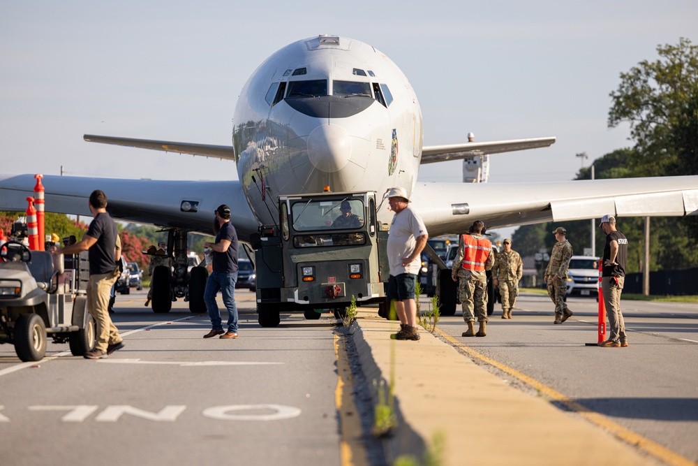 Photo of E-8C Joint STARS move to the Museum of Aviation